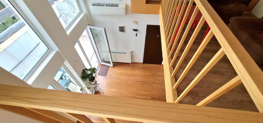 Duplex Apartment In The City Center تبليسي المظهر الخارجي الصورة
